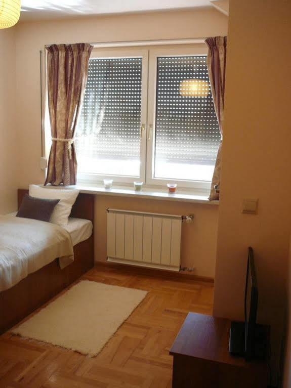 Willton Apartamenty Psary Extérieur photo